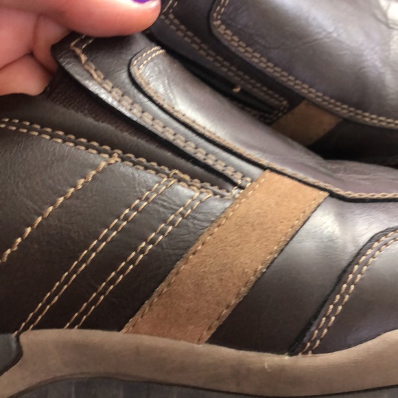 Man shoes. Size 9 ( Euro 42 ). Brown leather with some suede details. Great look - Picture 12 of 12